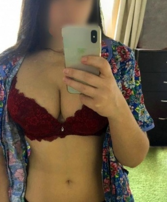 💋 Откровенная и отзывчивая, я предлагаю широкий спектр интимных услуг, чтобы удовлетворить все твои желания и фантазии. 😉💦 Москва – мой дом, и встречи со мной проходят у меня в уютной и безопасной обстановке. Фото настоящие, и мои клиенты говорят о моей красоте и опыте. ✨🌟 Не упускай возможность окунуться в мир страсти и нежности со мной. Сделай шаг к фантастическому путешествию, и я обещаю, что ты останешься доволен нашей встречей! 🔥💖 Алиса